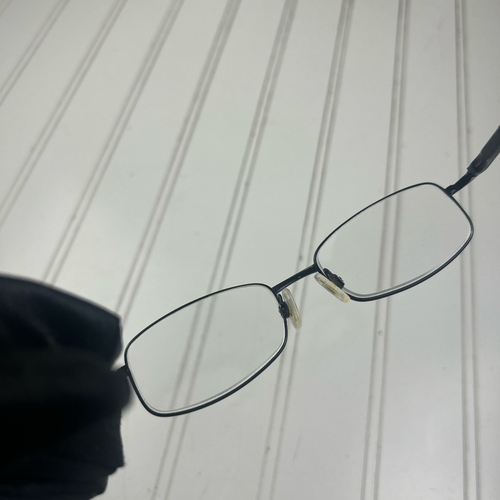 Black Metal Frame Rectangle Readers – Unisex Eyeglasses - Picture 6 of 6